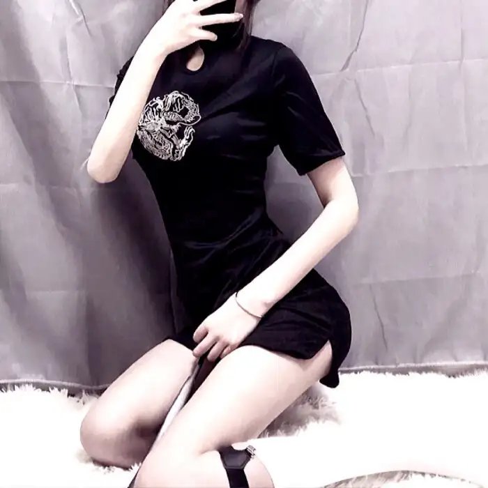 软玉温香抱满怀